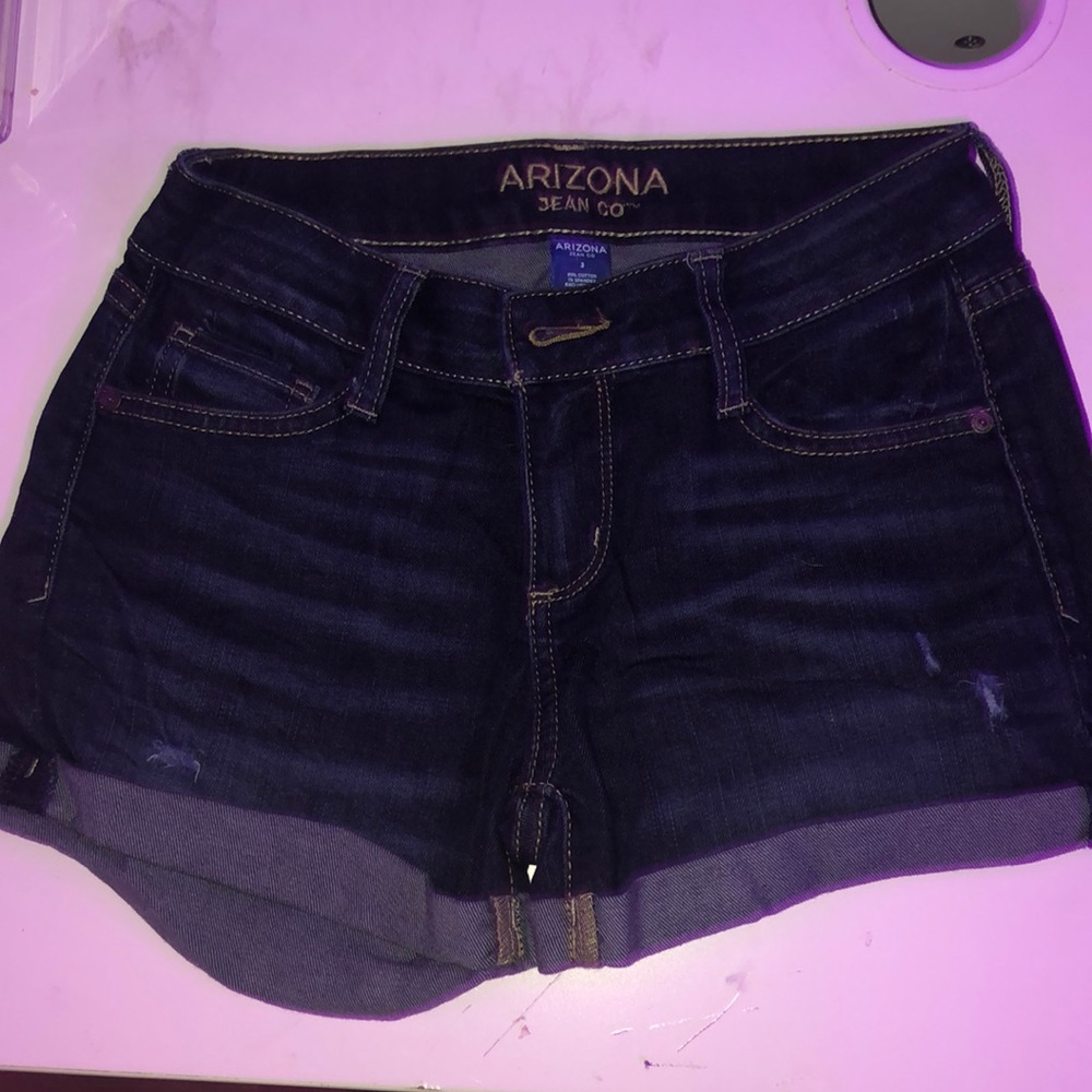 High wasted shorts